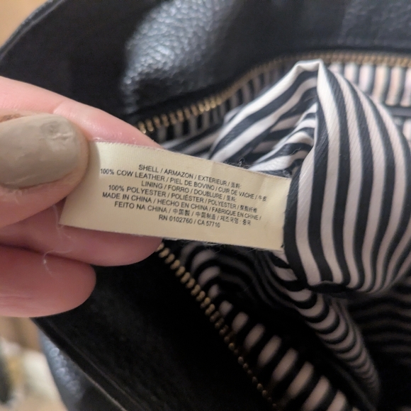 EUC Kate Spade Cobble Hill Taylor Tote, Black, With Dust Cover. - Picture 12 of 13